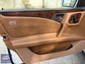 KLASİK TUTKUNLARINA: EŞSİZ KONDİSYONDA MERCEDES E 200 ELEGANCE