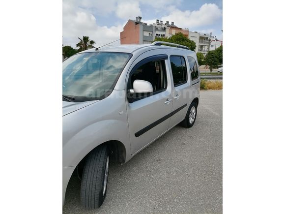 Galeriden Renault Kangoo Multix 1.5 dCi Touch 2016 Model Antalya