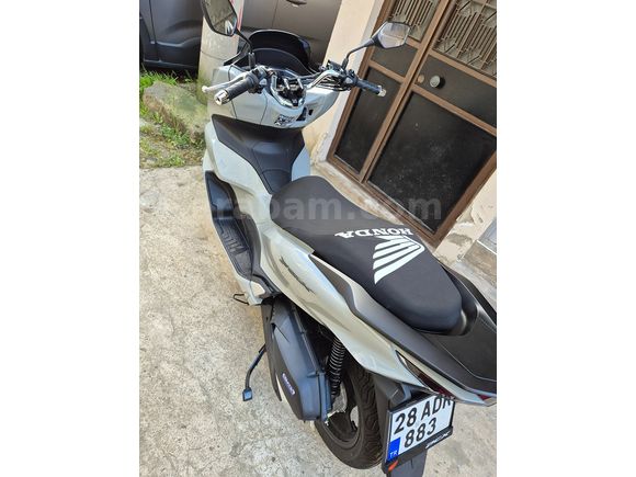 Sahibinden Honda PCX125 DX  hatasız