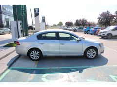 Volkswagen Passat  1.6TDİ COMFORTLİNE