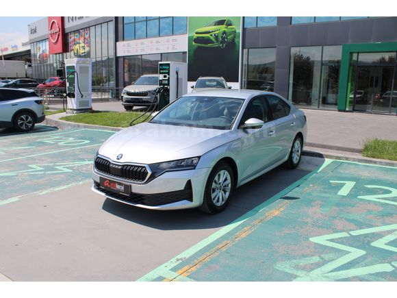 Skoda Octavia  1.5 MHEV ELİTE