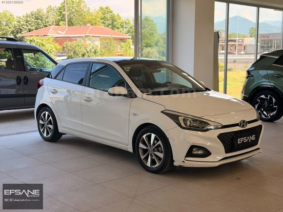KİA ANABAYİ EFSANE HYUNDAİ İ20 CAM TAVAN MULTİMEDYA FUL TEMİZ !!