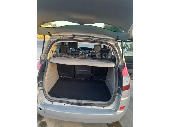 Sahibinden Renault Scenic 1.6 Exception 2006 Model