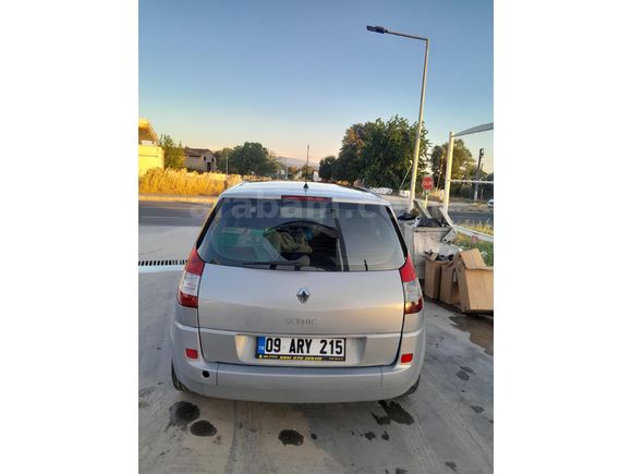 Sahibinden Renault Scenic 1.6 Exception 2006 Model