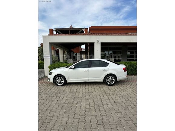2013 MODEL - SKODA OCTAVIA - DÜŞÜK KM - MASRAFSIZ!!!