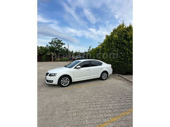 2013 MODEL - SKODA OCTAVIA - DÜŞÜK KM - MASRAFSIZ!!!