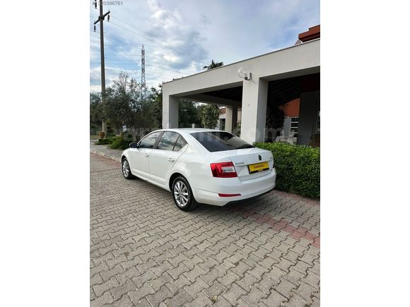 2013 MODEL - SKODA OCTAVIA - DÜŞÜK KM - MASRAFSIZ!!!