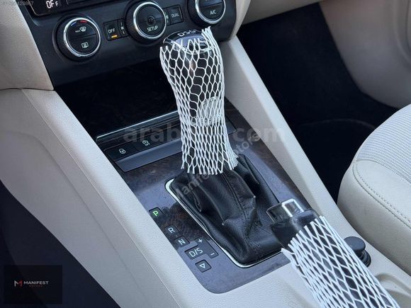 MANİFEST | 2014 OCTAVİA ELEGANCE TEK BOYA 201.000KM.!!