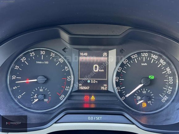 MANİFEST | 2014 OCTAVİA ELEGANCE TEK BOYA 201.000KM.!!