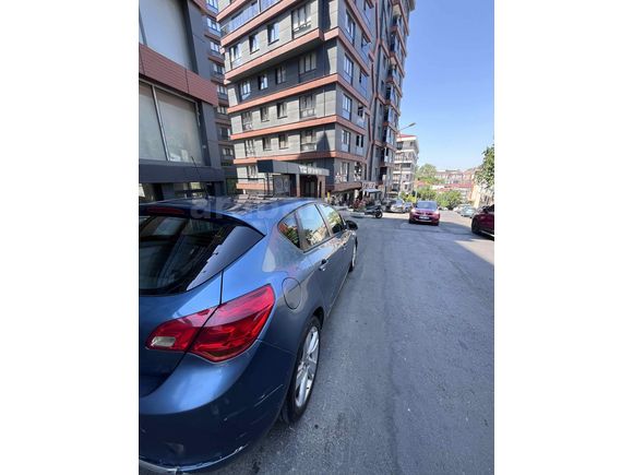 Sahibinden Opel Astra 1.3 CDTI Edition 2013 Model  305.000 km Lacivert