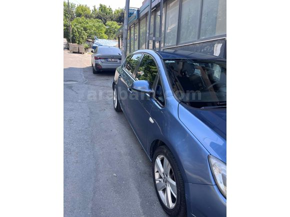 Sahibinden Opel Astra 1.3 CDTI Edition 2013 Model  305.000 km Lacivert