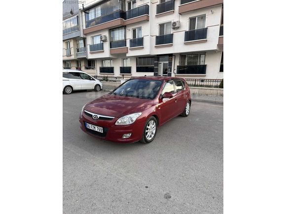 ACİL HASAR KAYITSIZ DEĞİŞENSİZ DÜŞÜK KM i30 STYLE
