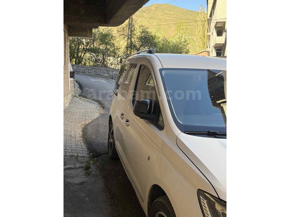 Sahibinden Volkswagen Caddy 2.0 TDI Style 2022 Model 