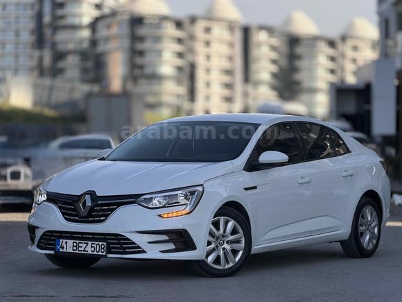Sahibinden Renault Megane 1.3 TCe Joy 2022 Model 