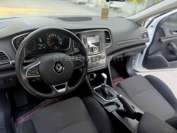 Sahibinden Renault Megane 1.3 TCe Joy 2022 Model 