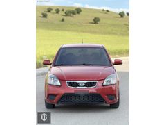 E.G AUTO"DAN DEĞİŞENSİZ TRAMERSİZ DÜŞÜK KM KİA RİO