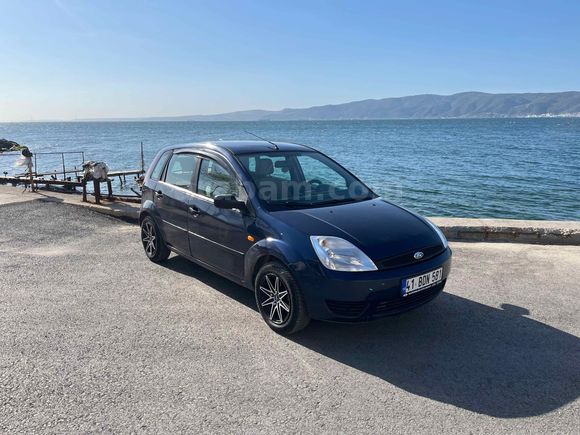 Sahibinden Ford Fiesta 1.4 Comfort 2004 Model yeni muayene li masrafsız