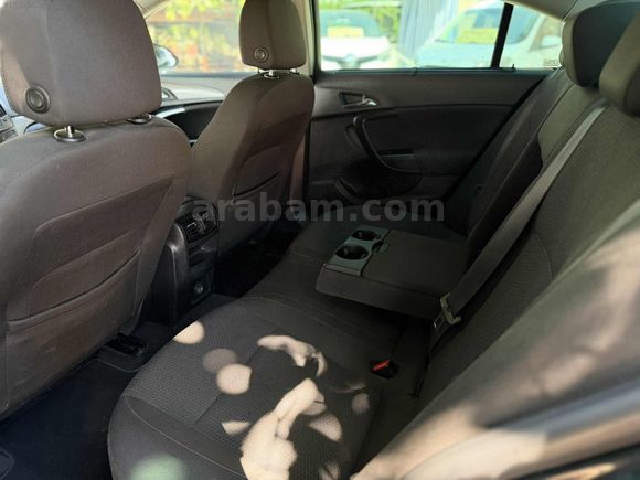 2015 MDL BAKIMLI EDİTİON ELEGANCE 1.6 DİZEL DEĞİŞENSİZ İNSİGNİA