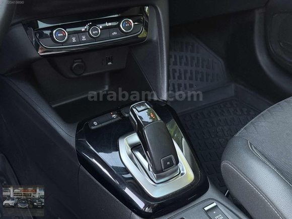 CAM TAVAN 2021 CORSA 1.2T ULTİMATE 57.000KM