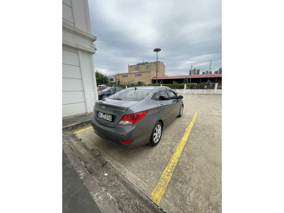 Sahibinden Hyundai Accent Blue 1.6 CRDI Mode Plus 2016 Model 