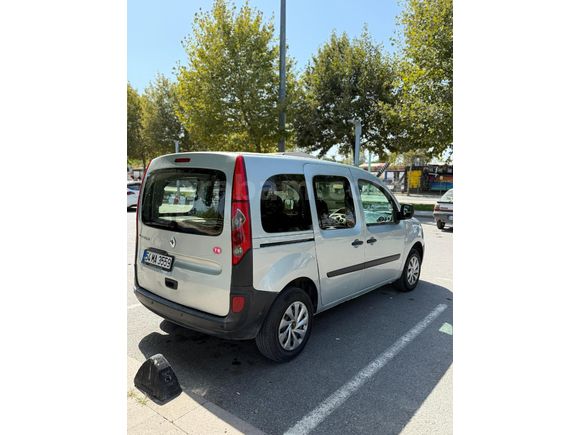 Sahibinden Renault Kangoo Multix 1.5 dCi Authentique 2012 Model