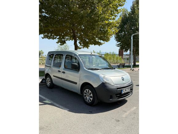Sahibinden Renault Kangoo Multix 1.5 dCi Authentique 2012 Model
