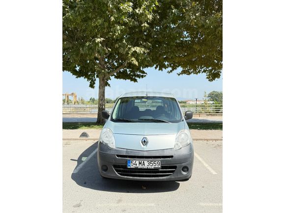 Sahibinden Renault Kangoo Multix 1.5 dCi Authentique 2012 Model