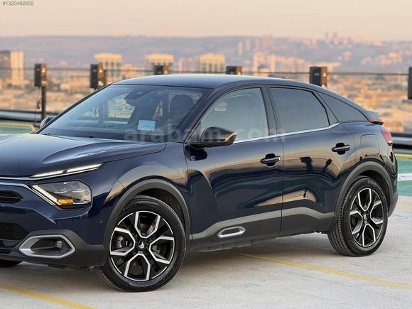 CİTRÖEN E-C4..HATASIZ..BOYASIZ..TRAMERSİZ..8.500KM..SIFIR HATA