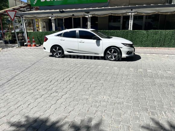 Sahibinden Honda Civic 1.6i VTEC Eco Elegance 2016 Model 