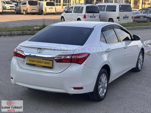 İLHAN TURGUT AUTO'DAN TOYOTA COROLLA ADVANCE