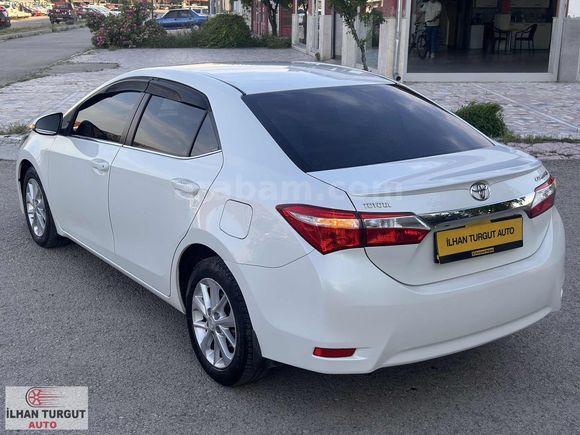 İLHAN TURGUT AUTO'DAN TOYOTA COROLLA ADVANCE