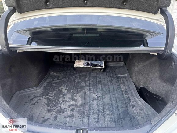 İLHAN TURGUT AUTO'DAN TOYOTA COROLLA ADVANCE