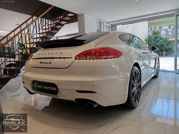 SET MOTORS 2010 PORSHE PANAMERA 4S