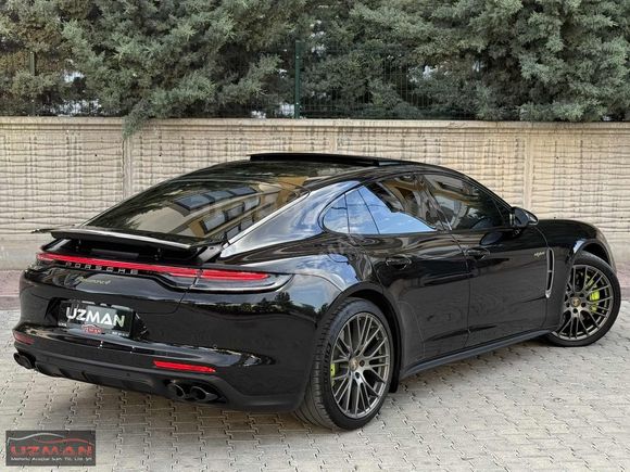 Bayi-Boyasız-2023 Panamera 4 E-Hybrid Platinum Edition 462 Hp