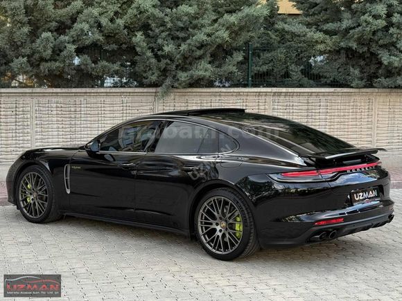 Bayi-Boyasız-2023 Panamera 4 E-Hybrid Platinum Edition 462 Hp
