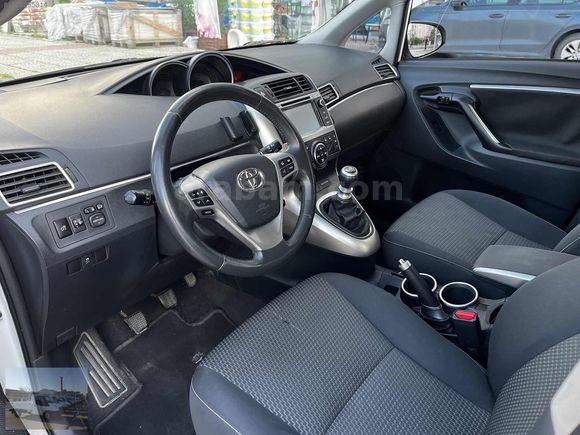 143 BINDE 2014 MODEL TOYOTA VERSO ELEGANT 7 KISILIK HATASIZ