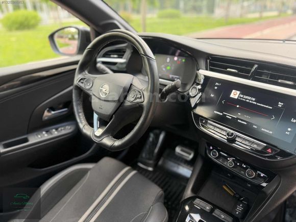 2023 OPEL CORSA-E GS ELEKTRİKLİ 2 BOYA/CAM TAVANLI 27 BİN KM