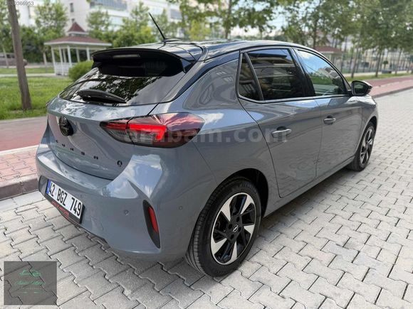2023 OPEL CORSA-E GS ELEKTRİKLİ 2 BOYA/CAM TAVANLI 27 BİN KM