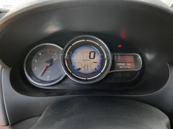 Galeriden Renault Fluence 1.5 dCi Joy 2013 Model İzmir