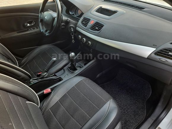 Galeriden Renault Fluence 1.5 dCi Joy 2013 Model İzmir