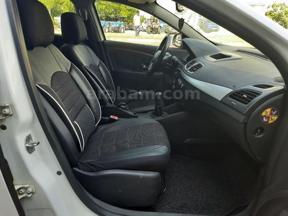 Galeriden Renault Fluence 1.5 dCi Joy 2013 Model İzmir