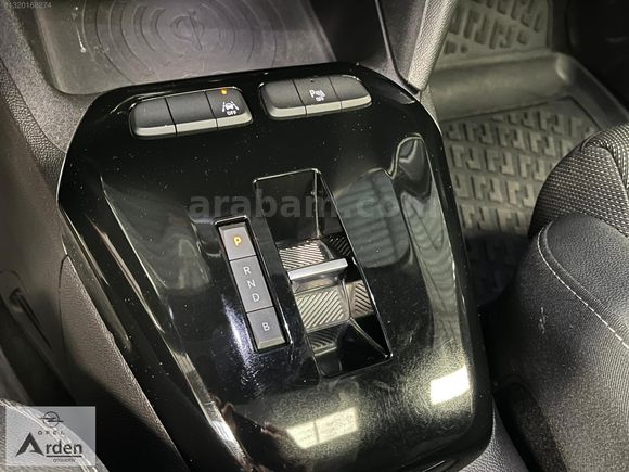OPEL ARDEN YETKİLİ BAYİDEN HATASIZ CORSA-E GS KARTA 12 TAKSİT