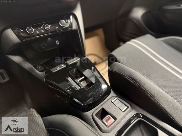OPEL ARDEN YETKİLİ BAYİDEN HATASIZ CORSA-E GS KARTA 12 TAKSİT