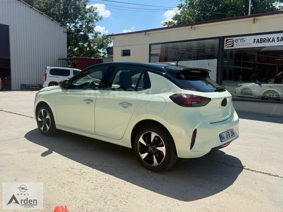OPEL ARDEN YETKİLİ BAYİDEN HATASIZ CORSA-E GS KARTA 12 TAKSİT