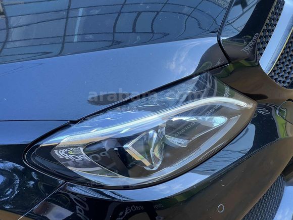 HATASIZ DEĞİŞENSİZ SİYAH TABA 2017 110BİN KM COUPE