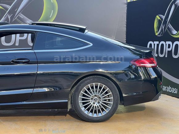 HATASIZ DEĞİŞENSİZ SİYAH TABA 2017 110BİN KM COUPE
