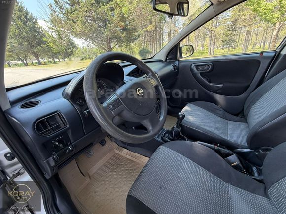 2005 CORSA BAKIMLI KLİMALI