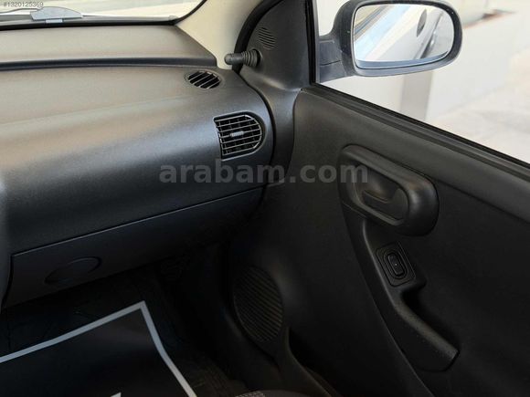 **BOYASIZ*2006*MODEL*225.000'KM*İLK ELDEN*1.2*CORSA**