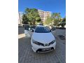 Sahibinden Toyota Auris 1.4 D-4D Active Skypack 2014 Model  144.000 km Beyaz
