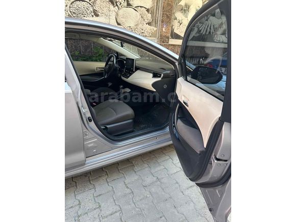 Sahibinden Toyota Corolla 1.5 Dream 2021 Model 